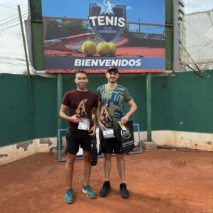 Tenis