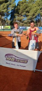 Tenis