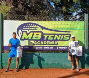 Tenis