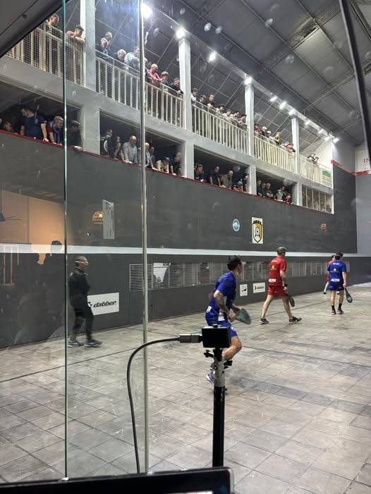 la pelota