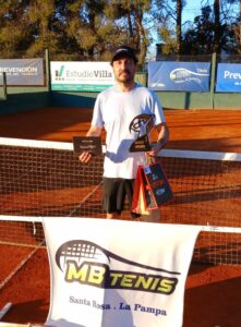 Tenis